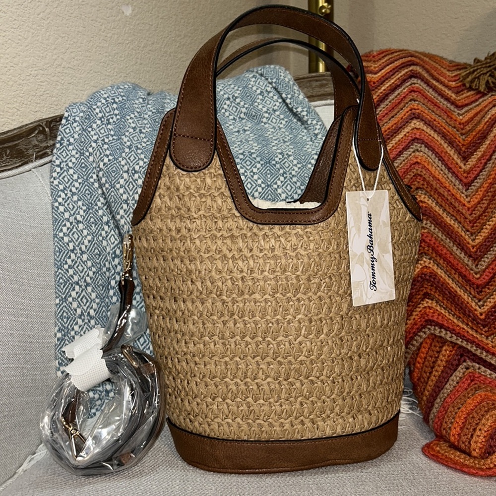 Tommy Bahama Woven Straw Bucket Tote Bag with Brown Leather Trim